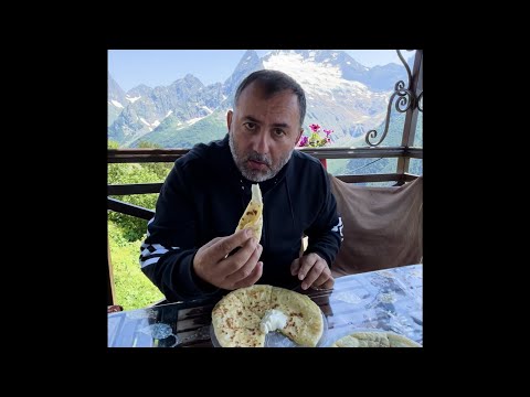 Видео: Горный Домбай. В поисках инопланетян. Отдых и вкусная еда.