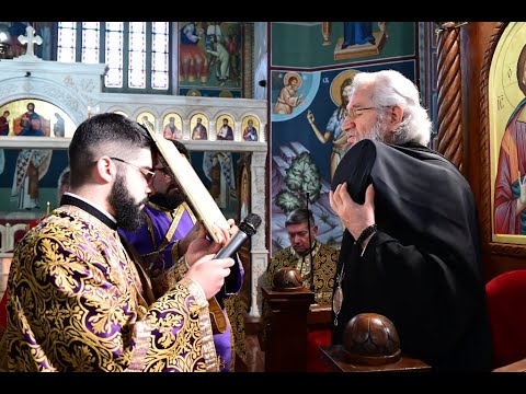 Видео: ВЕЛИКИ ПЕТАК У САБОРНОМ ХРАМУ У КРАГУЈЕВЦУ 2025