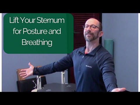 Видео: Оптимальное упражнение для улучшения осанки и дыхания.