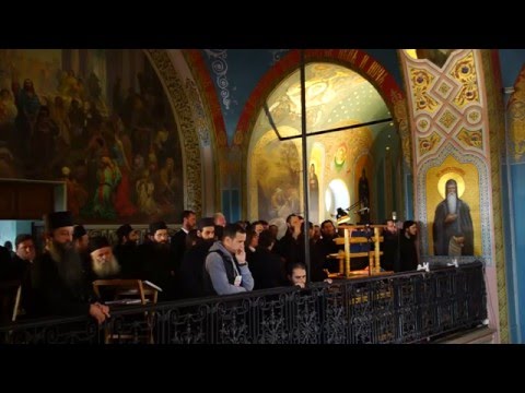 Видео: Песнопения на Божественной литургии (иностранные хоры, Валаамский монастырь)