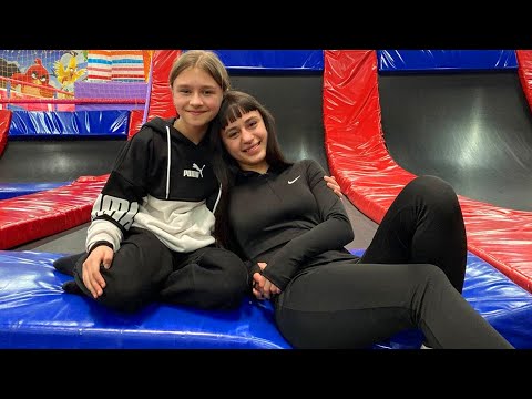 Видео: Приколы на Батутах Ярослава и Рита ВЛОГ