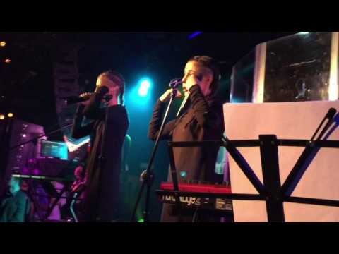 Видео: 2 Маши - Позвони мне (16 ТОНН 7.04.17) АВТОР: ЕЛЕНА ТЮЛЬКИНА