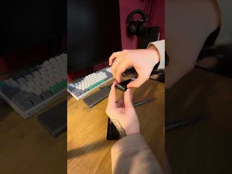 Видео: Разборка пульта Samsung bn59 01386G