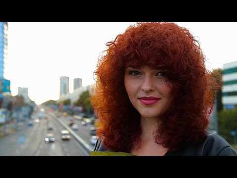 Видео: Стрижка и хим.завивка в стиле 70-х. Тренд сезона