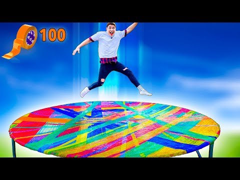 Видео: ОГРОМНЫЙ БАТУТ ИЗ 100 СЛОЕВ РАЗНОЦВЕТНОГО СКОТЧА !
