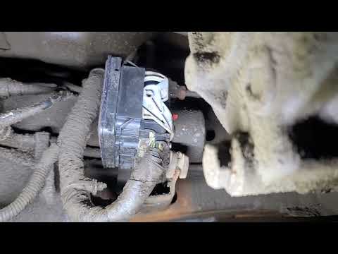 Видео: Исправлена ​​проблема отсутствия связи с модулем ABS в грузовике GM 2014 года. Часть 2