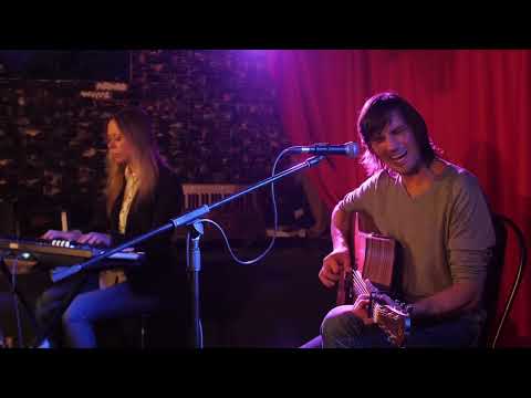 Видео: Банька по-белому (В. Высоцкий). Максим Ермачков.