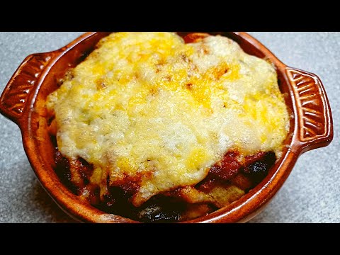 Видео: Мелидзанес ме креас сто пилино / Баклажан с мясом в горшочках / Греческая кухня / Просто и вкусно 😋