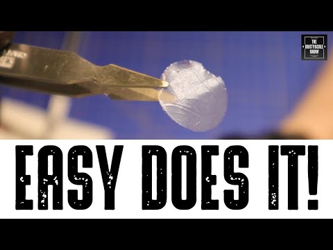 Видео: НОВЫЕ НАКЛЕЙКИ EDUARD: САМЫЙ ПРОСТОЙ СПОСОБ СНЯТЬ ПЛЕНКУ ЗА 20 СЕКУНД С ОДНОЙ ЧАСТИ