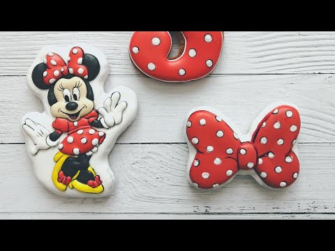 Видео: Пряник Мини-маус. Айсинг красный и чёрный цвет. Процесс от переноса рисунка до росписи.