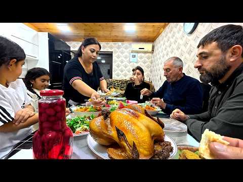 Видео: Сегодня к нам в гости пришла тетя Самира - мы приготовили деревенскую курицу и жареное мясо.