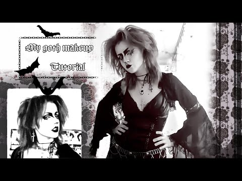 Видео: My goth makeup tutorial||Туториал на мой готический макияж 𓋹🦇