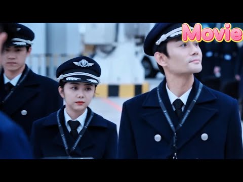 Видео: Пилотка отстранена❌думает, что инструктор злится на неё💢хочет жаловаться, он тихо переживает✈️🔥