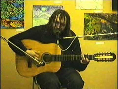 Видео: Александр Непомнящий - Танцуй пока молодой...