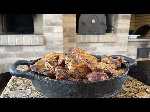 Видео: Жаркое из ребрышек в русской печи