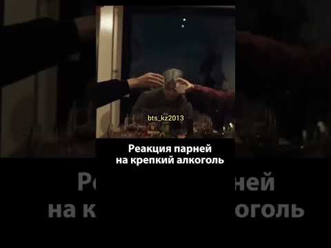 Видео: У Тэхёна сердечный приступ. #bts #v #kimtaehyung #taehyung #btsarmy #btsshorts #kpop