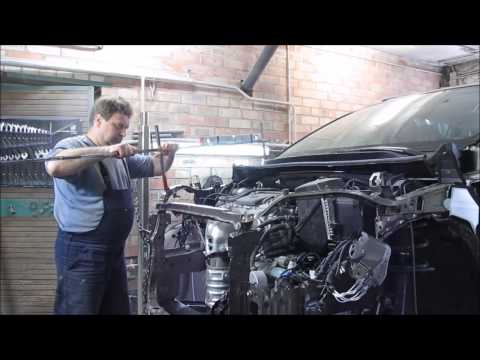 Видео: Toyota Rav 4. The front repair of the car. Ремонт переда машины.
