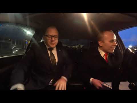 Видео: ОБЯЗАТЕЛЬНО К ПРОСМОТРУ!!! «СОТРУДНИК ДПС ОФОРМИЛ ЭКС – ИНСПЕКТОРА ДПС!» @TDG78