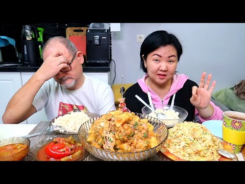 Видео: МУКБАНГ салат с капустой, ЖАРКОЕ, Салат огурцы с болгарским перцем и острыми перчиками