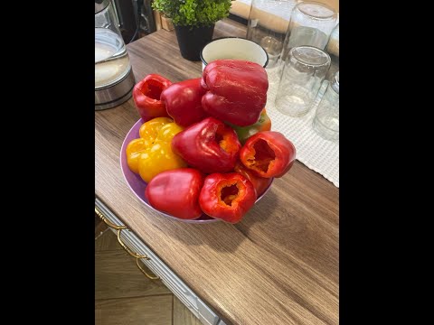 Видео: Куриный суп Фаршированный перец и не только