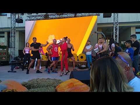 Видео: Ивайла от "женени"