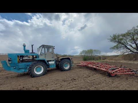 Видео: трактор т 150к  культиваця 2022г🙂