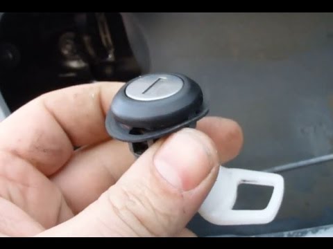 Видео: Ремонт заклинившего центрального замка на машине Daewoo Nexia