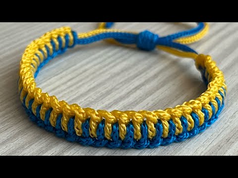 Видео: Патріотична прикраса макраме. Простіше не буває!