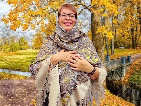 Видео: 🌞🌞🌞Павловопосадские платки в Минске - Алёна