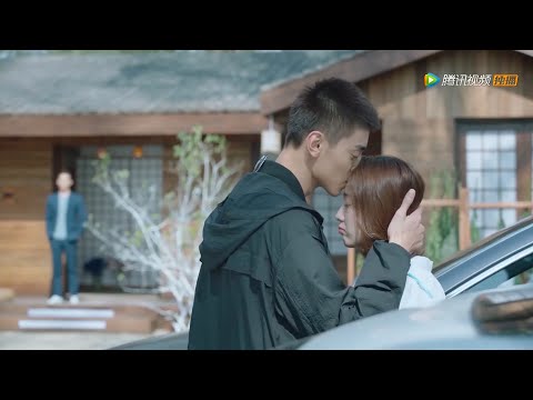 Видео: Ли целует Сяоци в лоб, Ленг ревнует и уходит.
