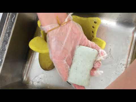 Видео: Как стирать обувь из войлока