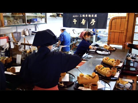 Видео: Ресторан Tempura, давно зарекомендовавший себя в жаркий летний сезон, посещают многие японцы.