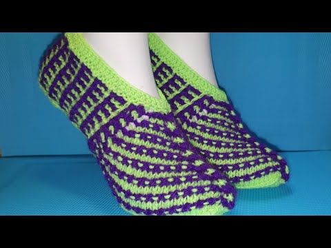 Видео: #446 КРАСИВЫЕ ТАПОЧКИ НА ДВУХ СПИЦАХ.МАСТЕР КЛАСС.