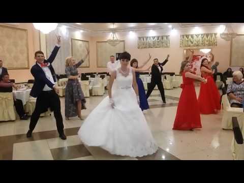 Видео: Флешмоб.свадьба Атбасар
