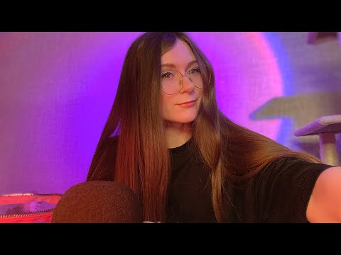 Видео: АСМР болталка для сна 🌙 ОБЗОР МОЕЙ КОСМЕТИЧКИ DIOR/ CLINIQUE 💅