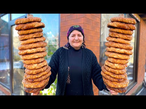 Видео: Симит - традиционная Турецкая уличная еда. Бабушкин домашний рецепт рогалика с патокой