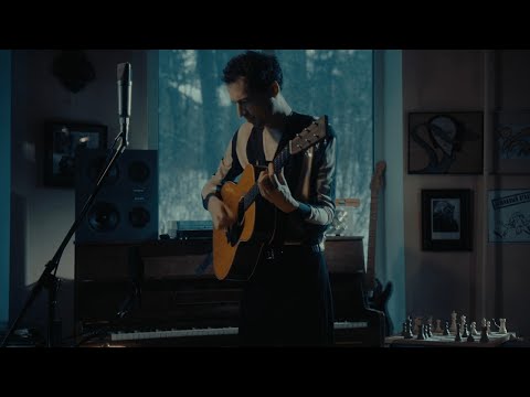 Видео: ZOLOTO - Вот-вот апрель (live acoustic)