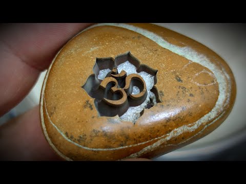 Видео: ГЛУБОКАЯ лазерная гравировка камня - very deep laser engraving stone