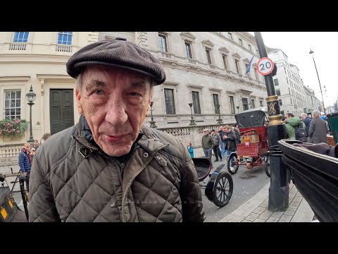 Видео: Лондон: предварительный просмотр аукциона и выставка автомобилей-ветеранов