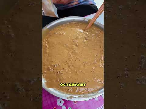 Видео: Эта женщина готовит ржаное тесто так, что пекари теряют дар речи!