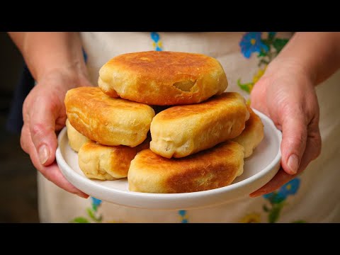 Видео: Швидкі пиріжки на сковороді без дріжджів! Тісто на кефірі, простіше не буває!