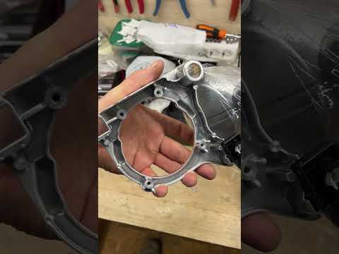 Видео: Toyota Camry V50 замена галогеновых линз на MTF Dynamic Vision Expert 5500K