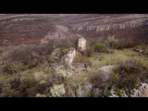 Видео: Крамолин -Тракийска и средновековна крепост Градът 2025