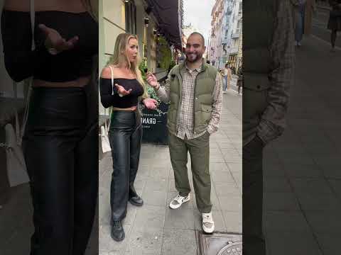 Видео: Майбах эконом класса #shorts #интервью #опрос #патрики #патриаршиепруды #москва