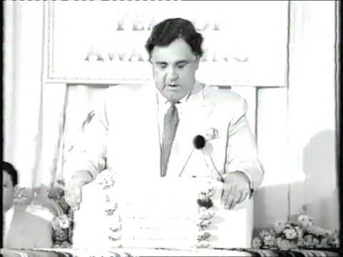 Видео: Махариши на Махариши Джаянти. Год Пробуждения 12.01.1996