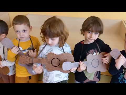 Видео: Честит 8 март, мамо!- I А група "Нарцис" при ДГ "Синчец", гр. Варна