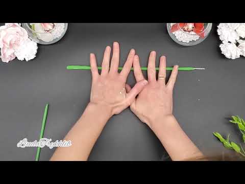 Видео: Стебли для цветов из зефирной глины, 1й способ