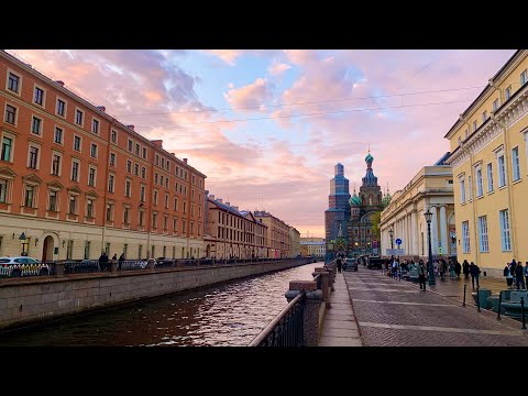 Видео: Лакомства в Елисеевском под пальмой. Прогулка на речном трамвайчике СПБ❤️