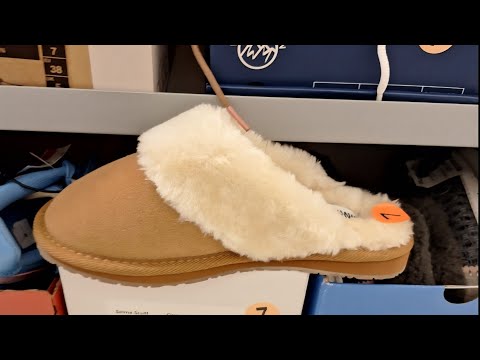 Видео: Американцы эту обувь Зимой носят, а для меня это ...Тапочки..🤔 просто Изучаю Ассортимент обуви 😏