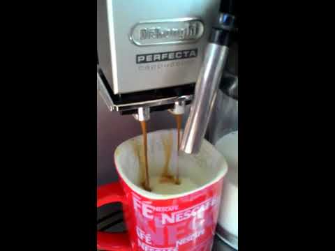 Видео: как сделать капучино или кофе на кофемашине Делонги 5500 (Delongi 5500)